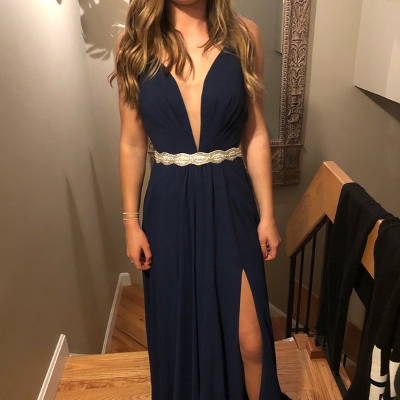 FAVIANA PROM DRESS! - Picture 2 of 3